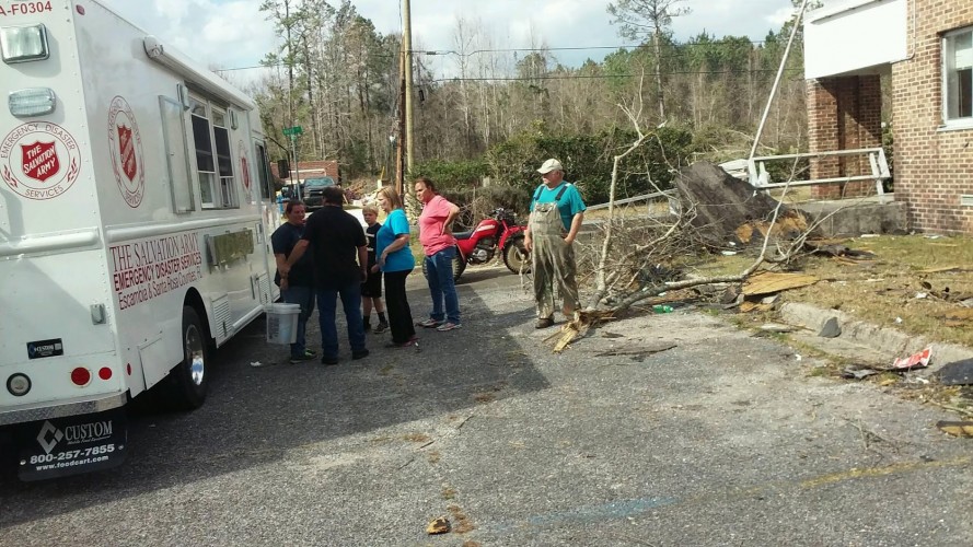 Salvation Army & Coca Cola Partner in Pensacola Tornado Relief The